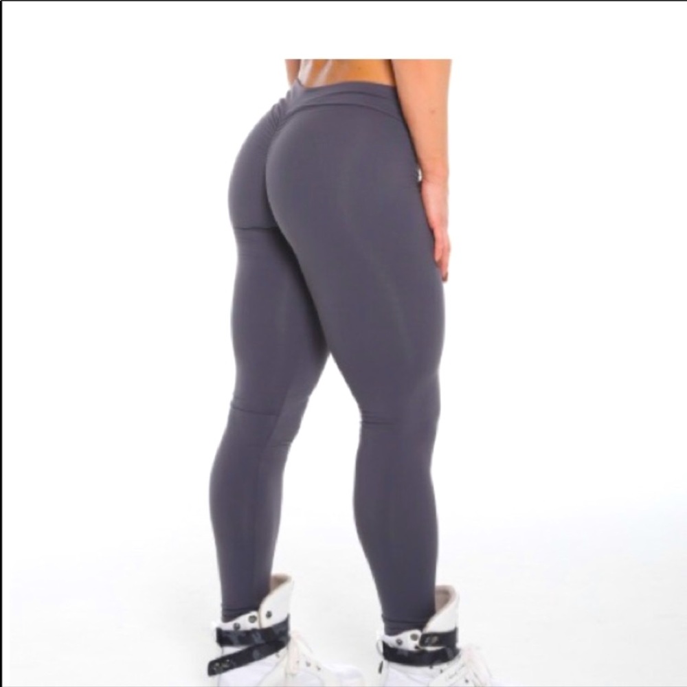 💎SOLD💎 Celestial Bodiez Bootyscrunch Leggings